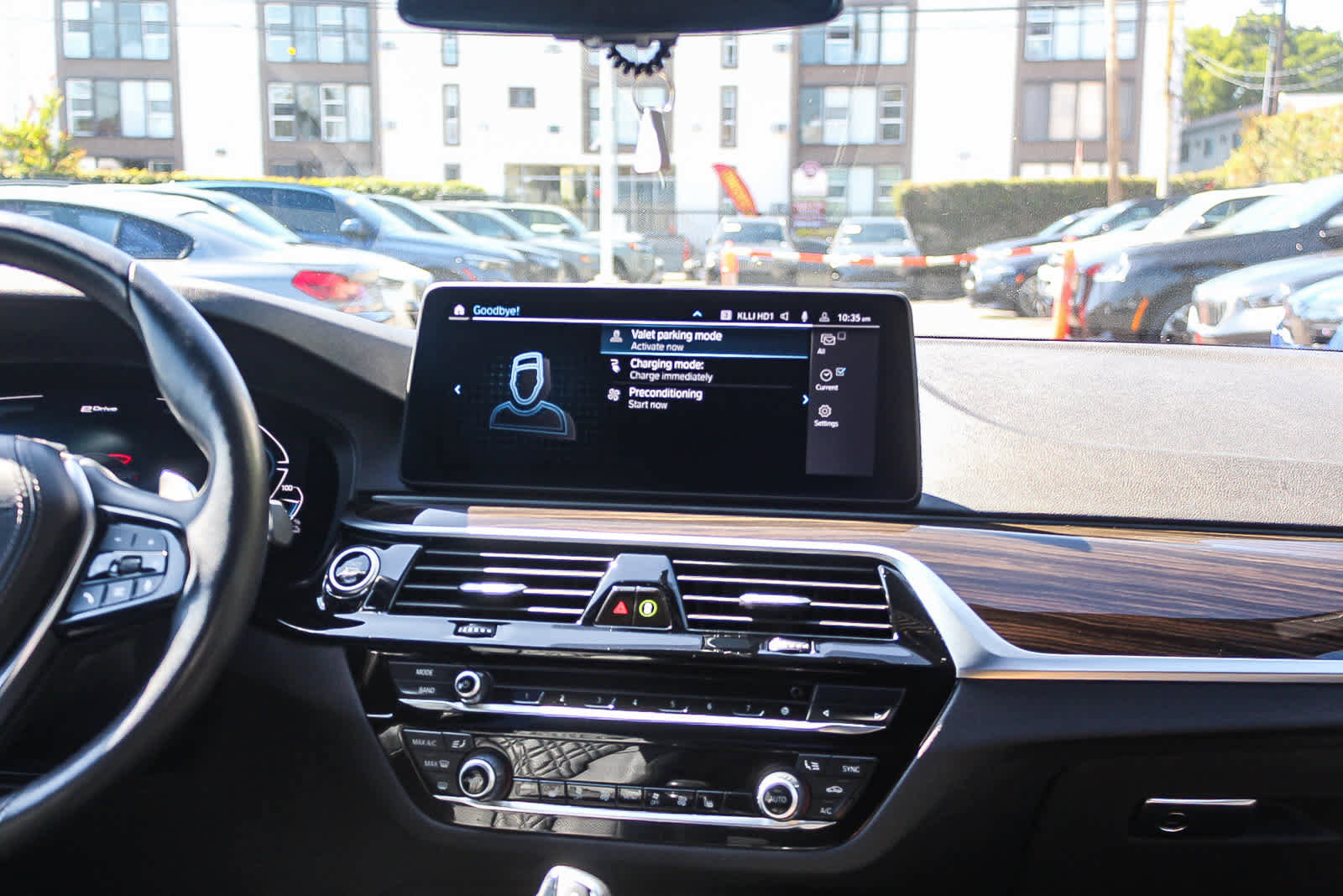 Certified 2023 BMW 530e RWD image 14