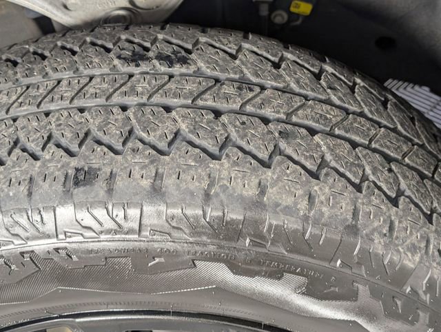 Used 2022 Chevrolet Silverado 1500 LT Trail Boss w/ LT Trail Boss Premium Package image 9