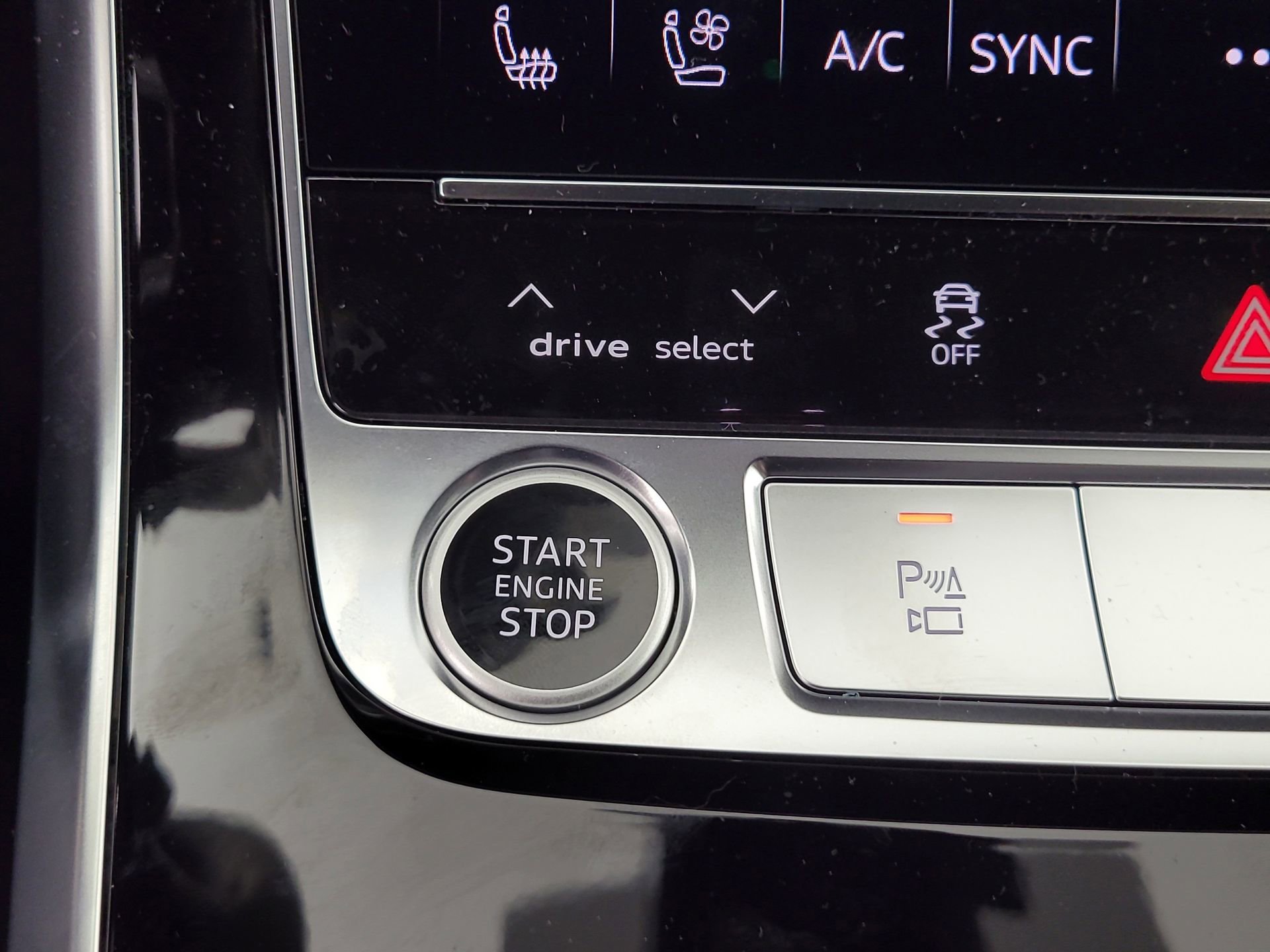 New 2026 Audi Q8 Premium Plus image 33