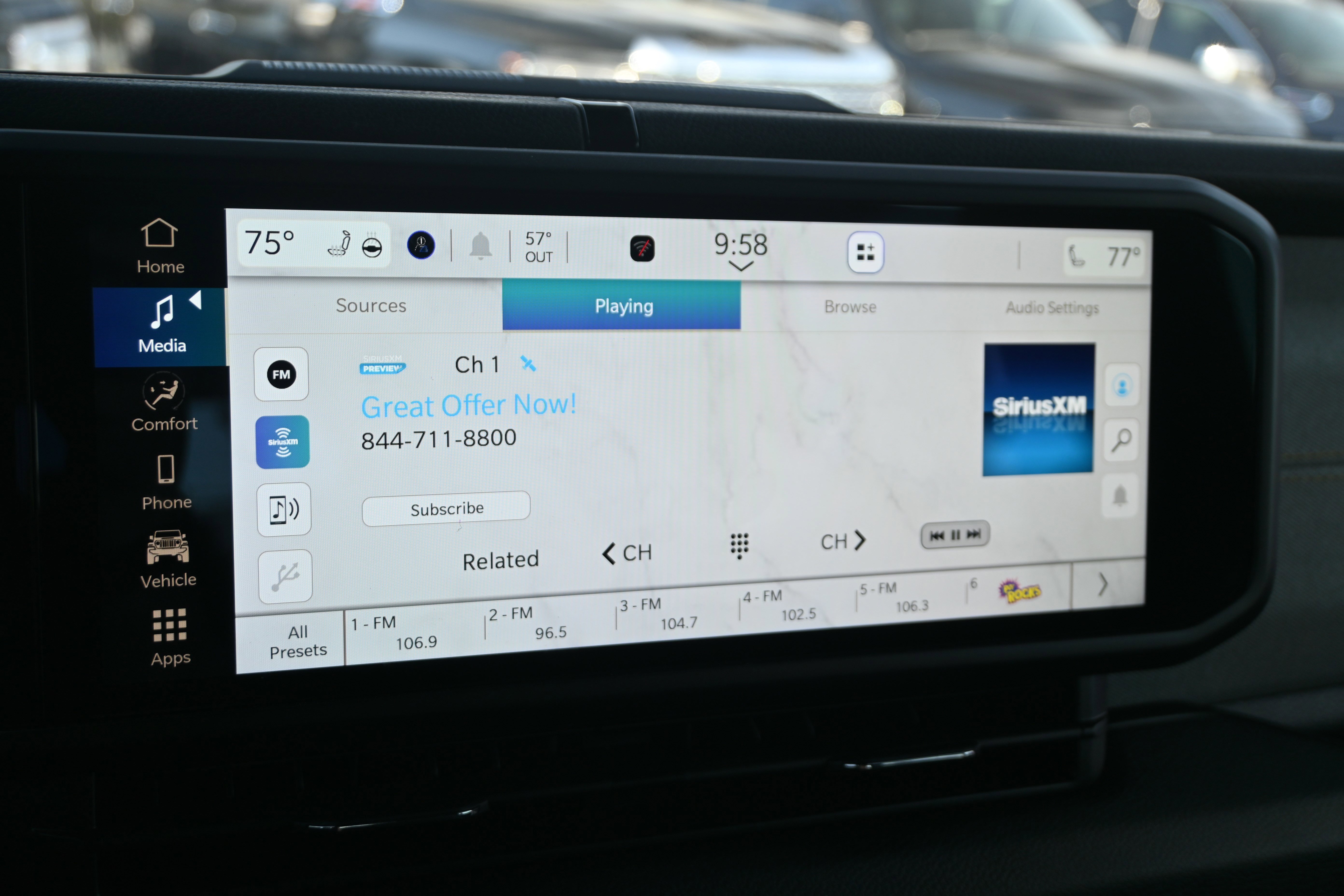 Used 2025 Jeep Wrangler Sport S image 35