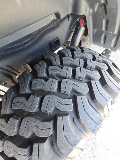 Used 2023 Jeep Gladiator Rubicon w/ LED Lighting Group AWD/4WD image 13