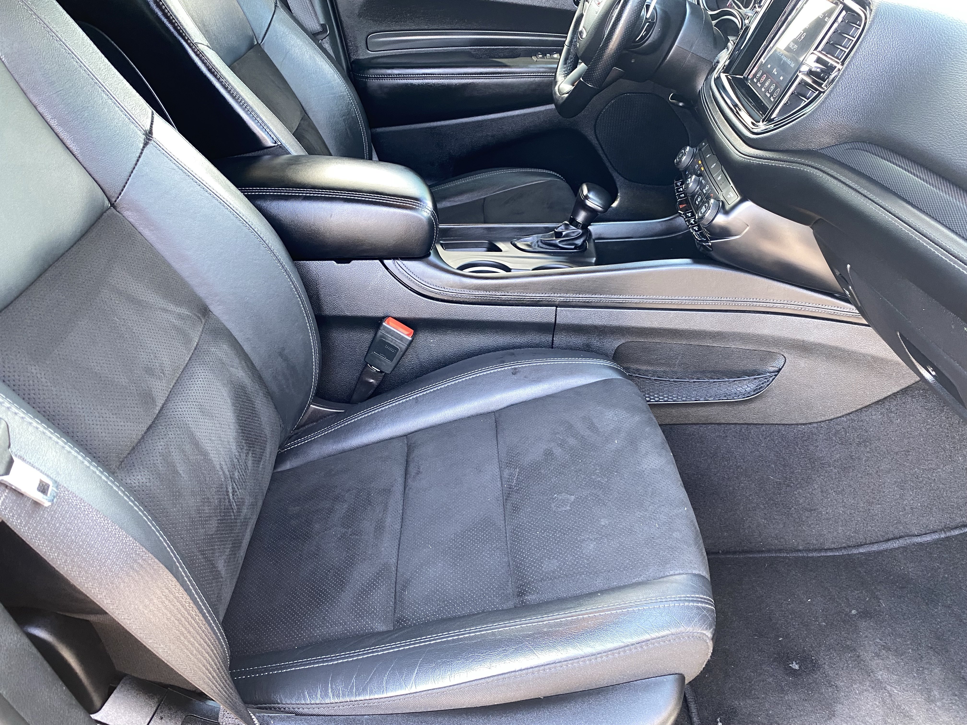 Used 2022 Dodge Durango GT RWD image 11