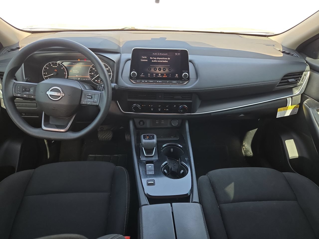 Used 2025 Nissan Rogue S FWD image 9