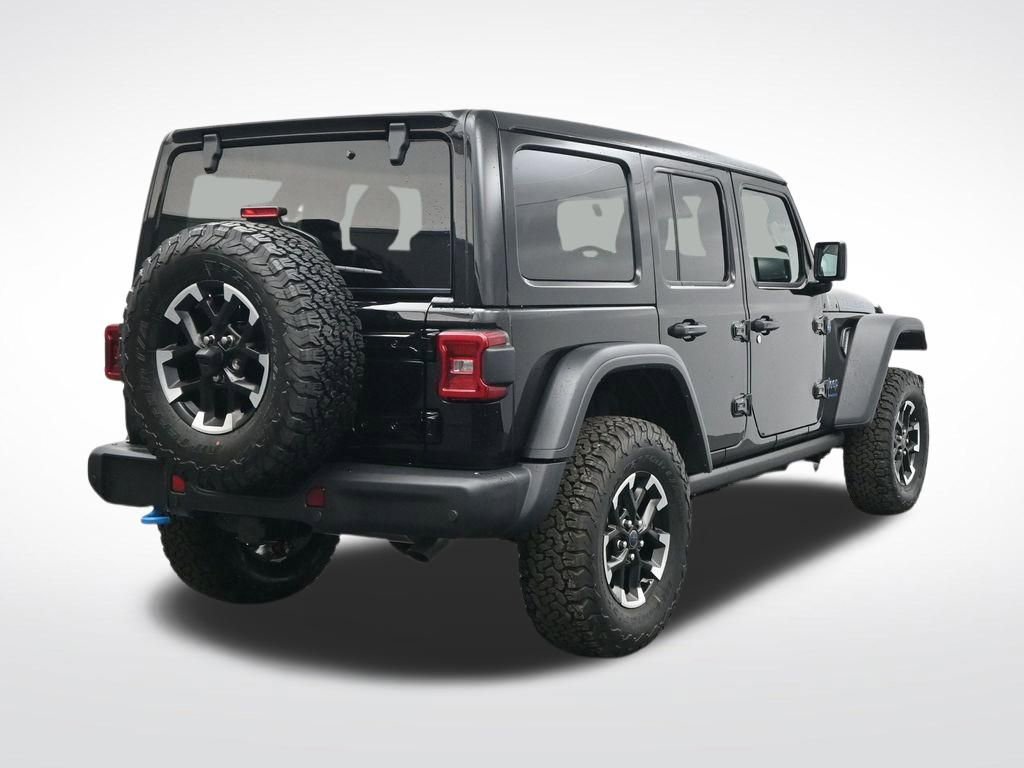 Used 2025 Jeep Wrangler Unlimited Rubicon 4xe w/ Steel Bumper Group AWD/4WD image 6