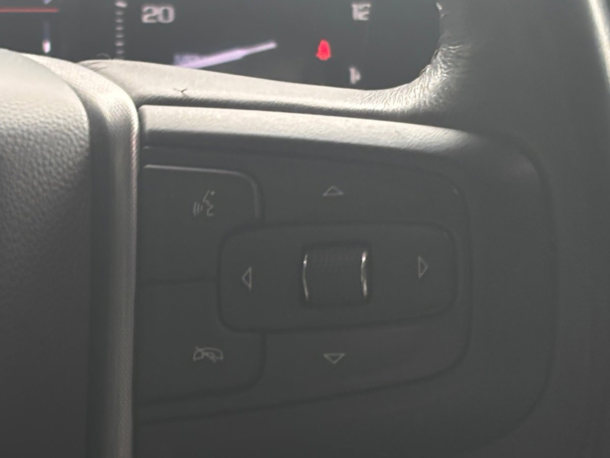 Used 2021 GMC Sierra 1500 SLT image 13