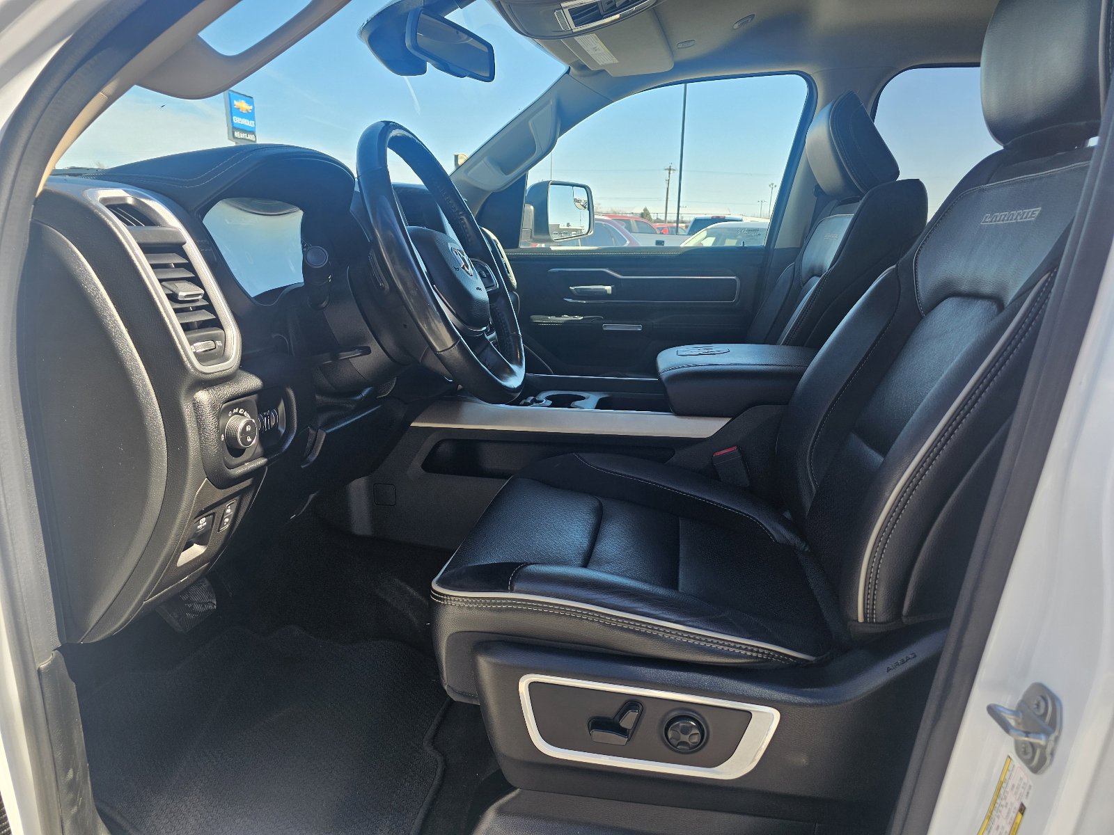 Used 2020 RAM 1500 Laramie image 13