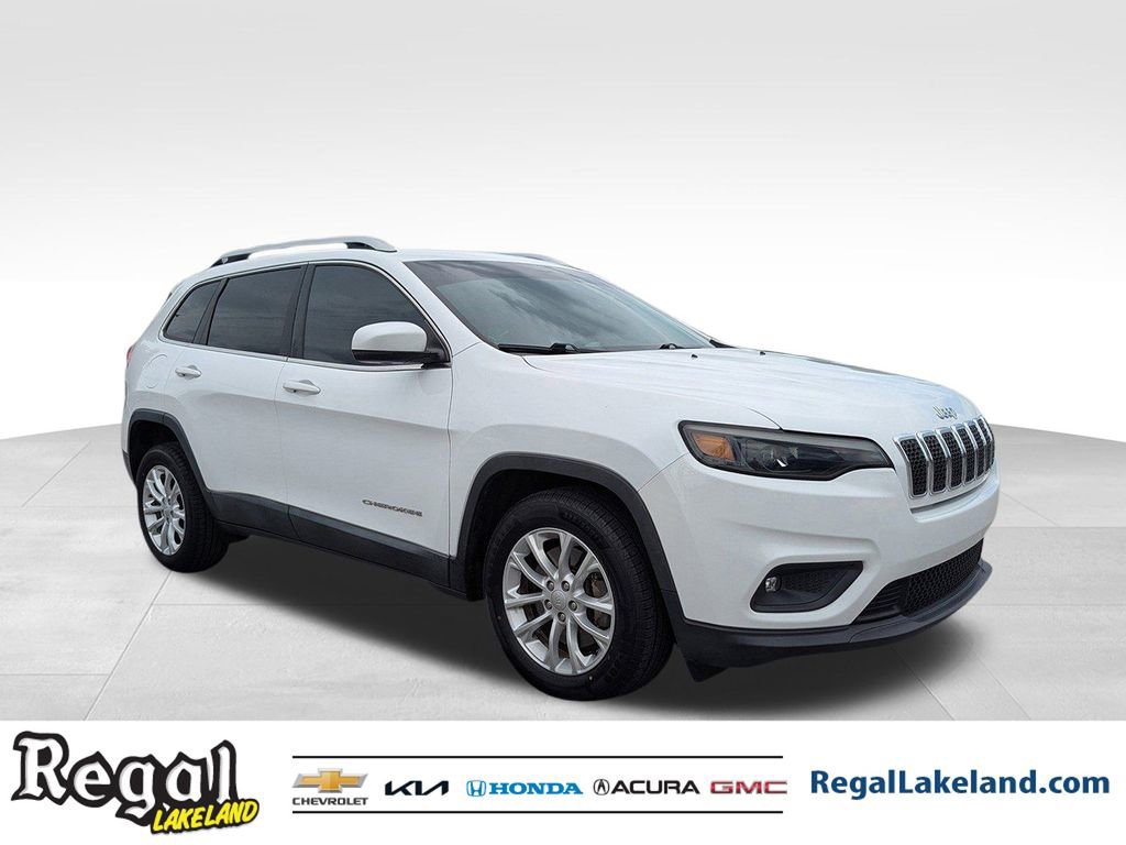 Used 2019 Jeep Cherokee Latitude w/ Popular Appearance Group