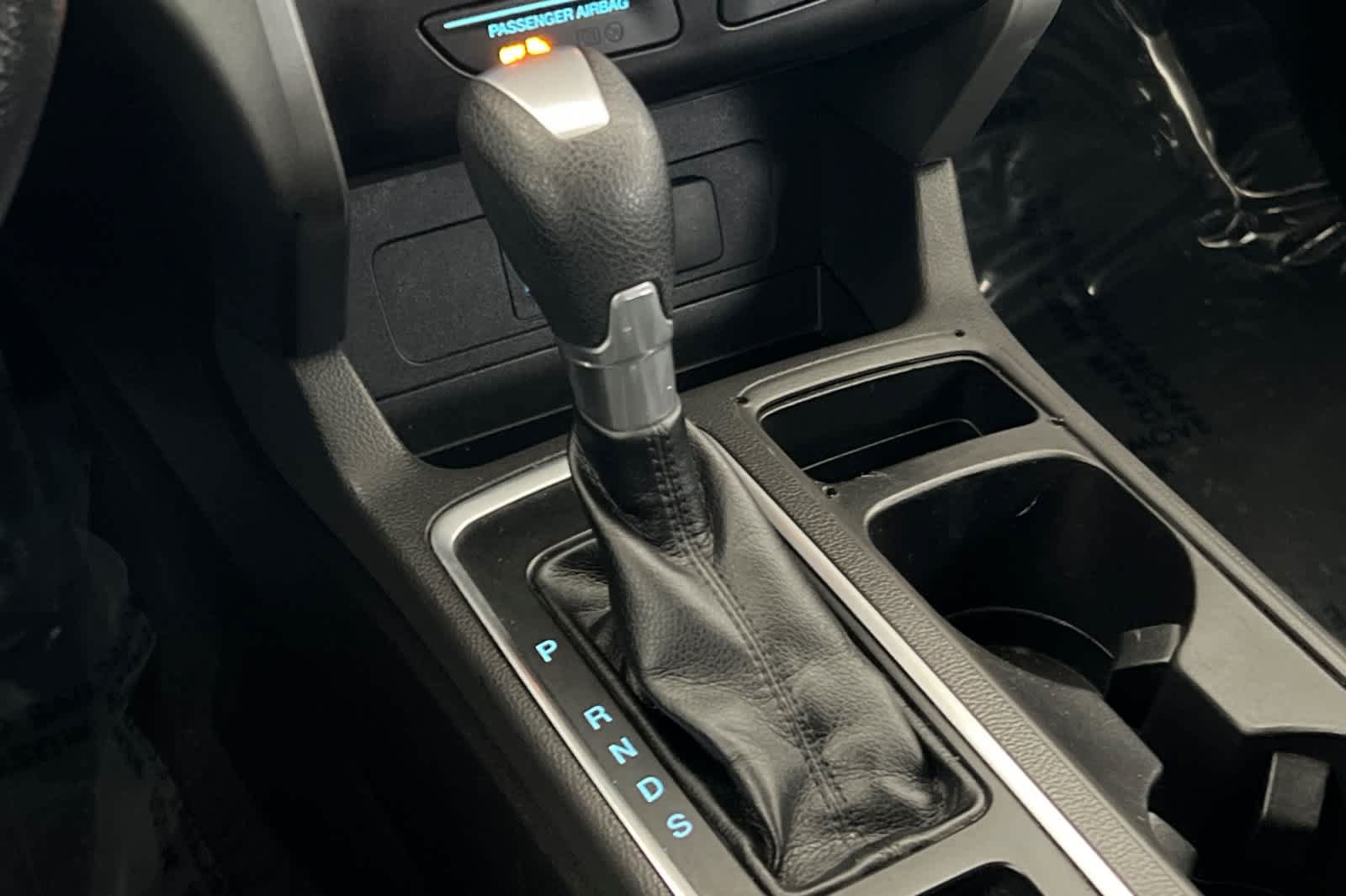 Used 2017 Ford Escape SE AWD/4WD image 22