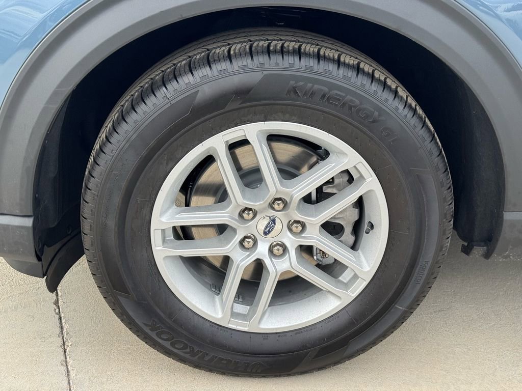 New 2026 Ford Explorer Active image 7