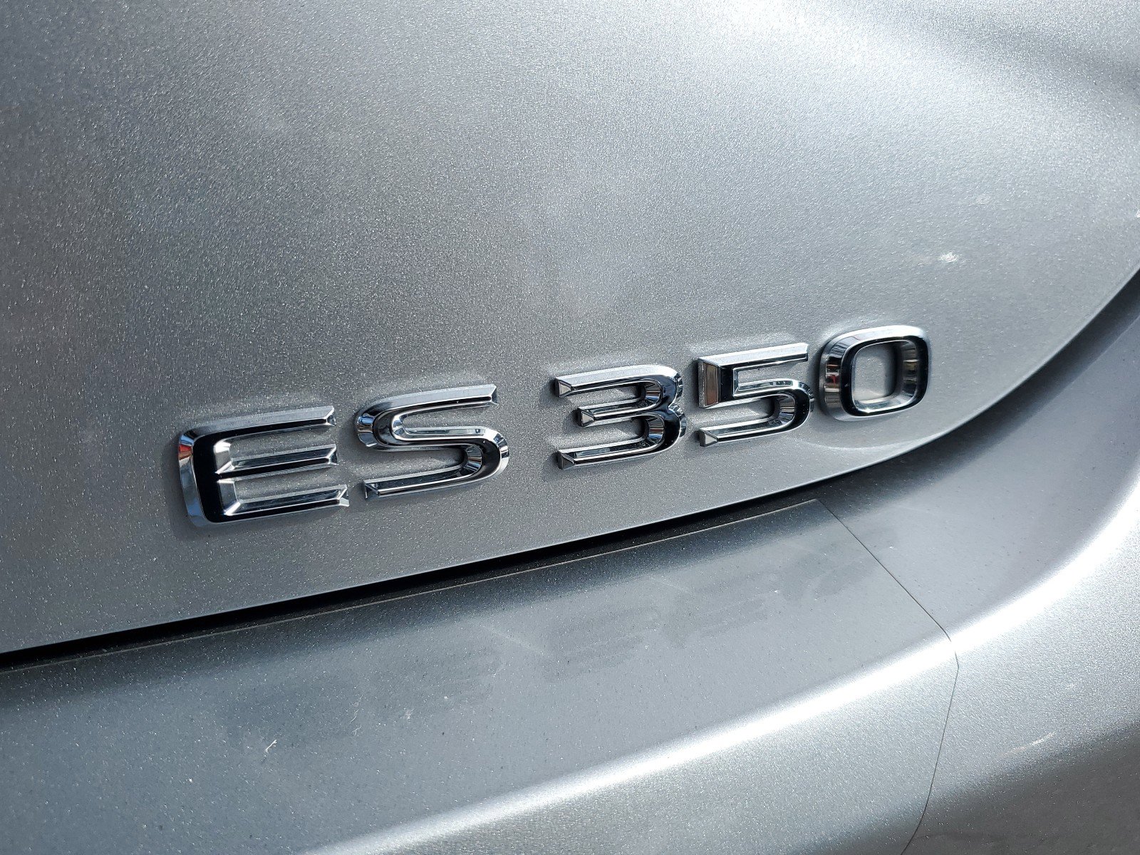 Used 2022 Lexus ES 350 F Sport w/ Accessory Package 2 image 27