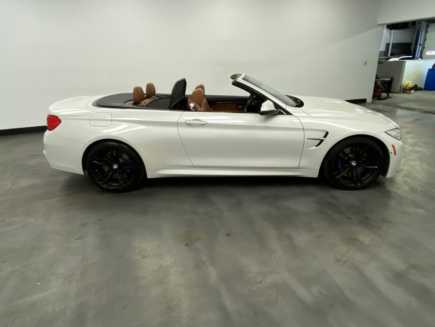 Used 2016 BMW M4 Convertible RWD image 7