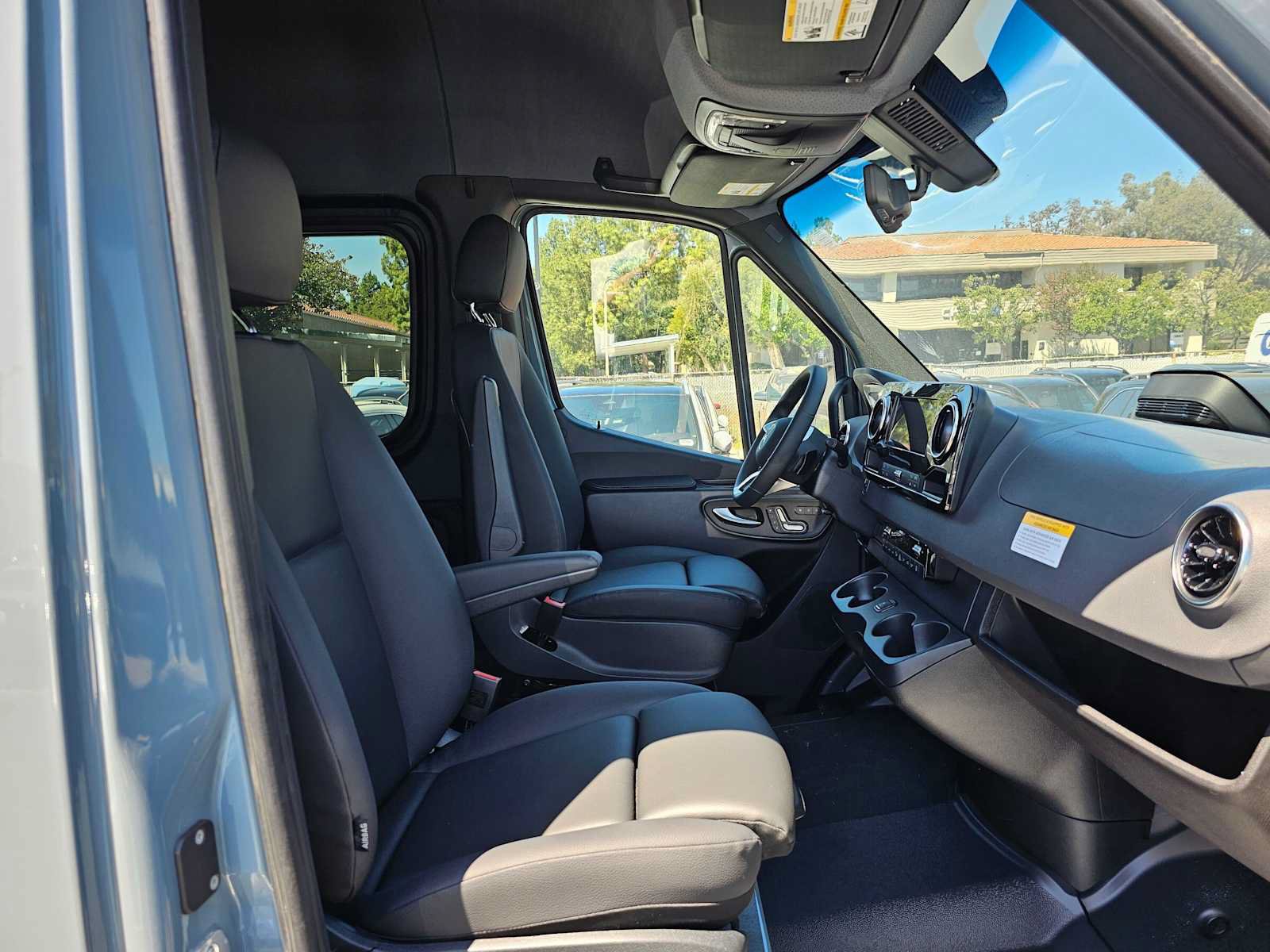 New 2026 Mercedes-Benz Sprinter 2500 image 10
