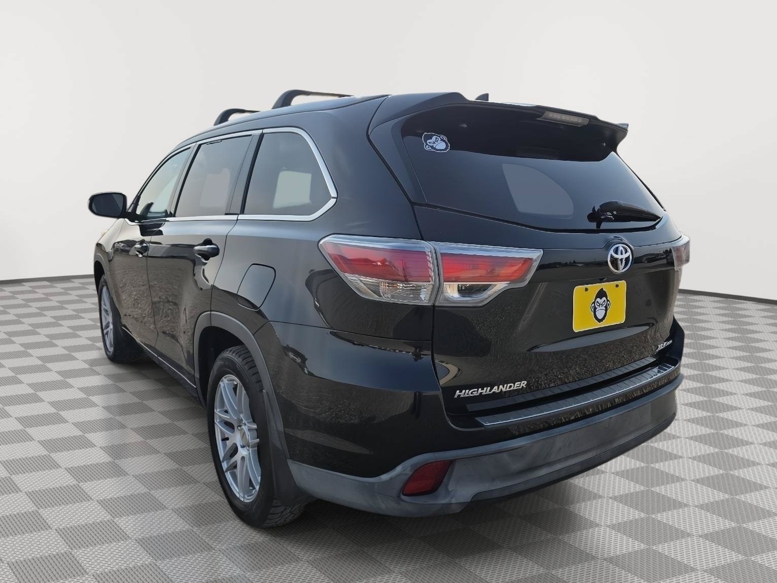 Used 2014 Toyota Highlander XLE AWD/4WD image 6