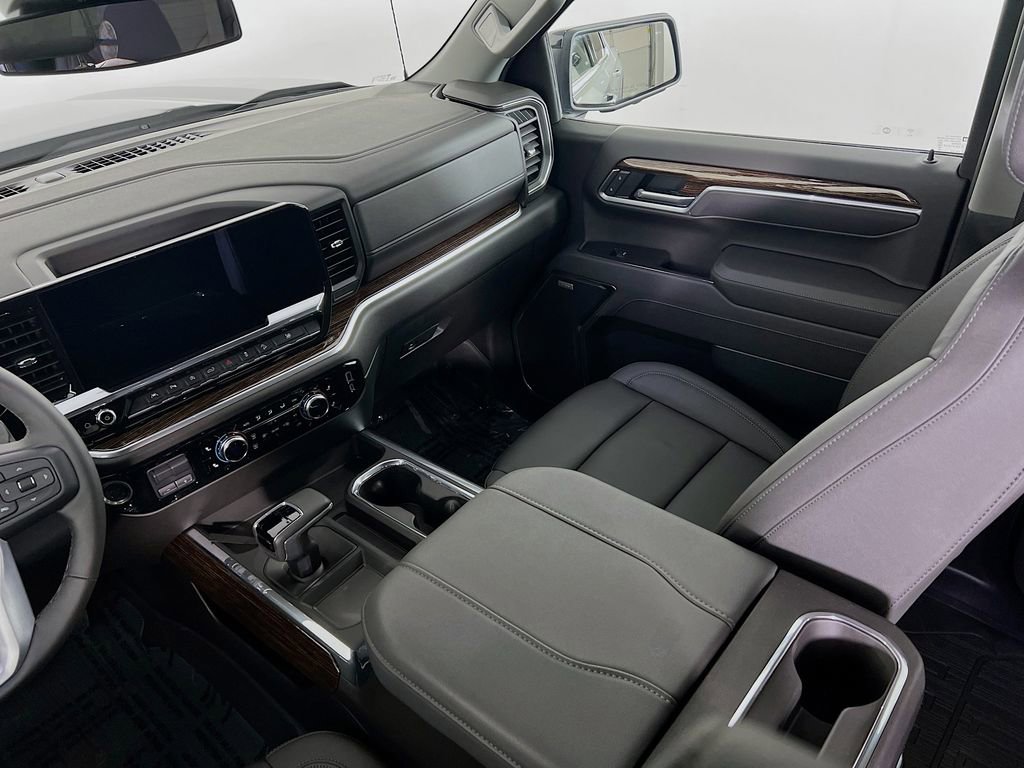 Certified 2025 GMC Sierra 1500 Elevation w/ Elevation Premium Package image 22