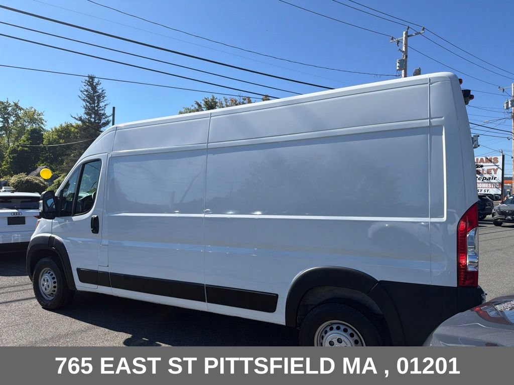 Used 2026 RAM ProMaster 2500 w/ Convenience Group FWD image 6