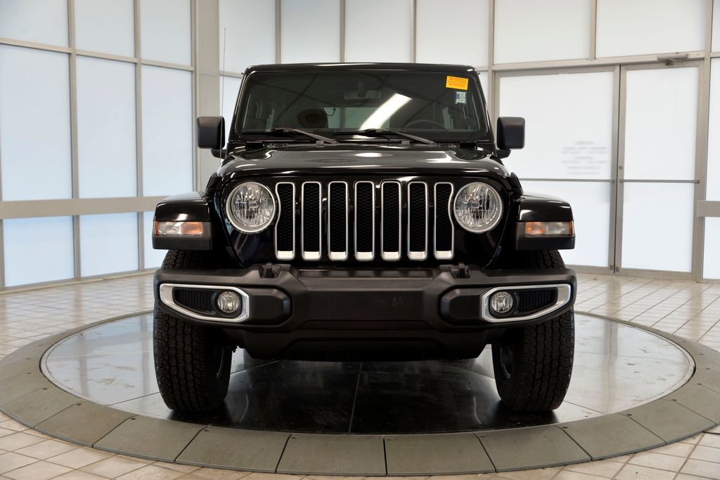 Used 2021 Jeep Wrangler Unlimited Sahara image 3