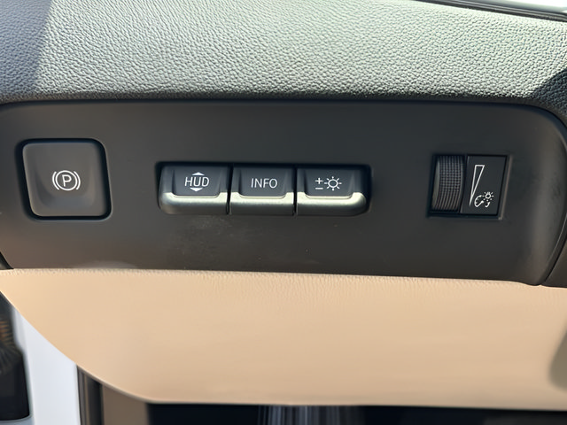 Used 2022 Buick Enclave Premium w/ Surround and Sites Package FWD image 23