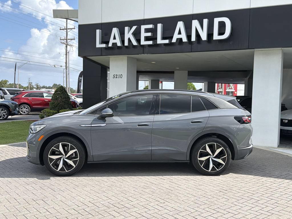Used 2023 Volkswagen ID.4 Pro S Plus AWD/4WD image 3