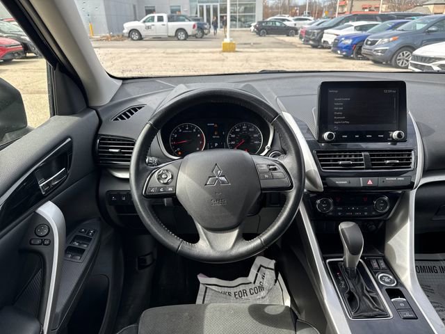 Used 2023 Mitsubishi Eclipse Cross AWD image 19