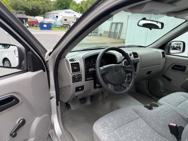 Used 2008 Chevrolet Colorado W/T RWD image 12