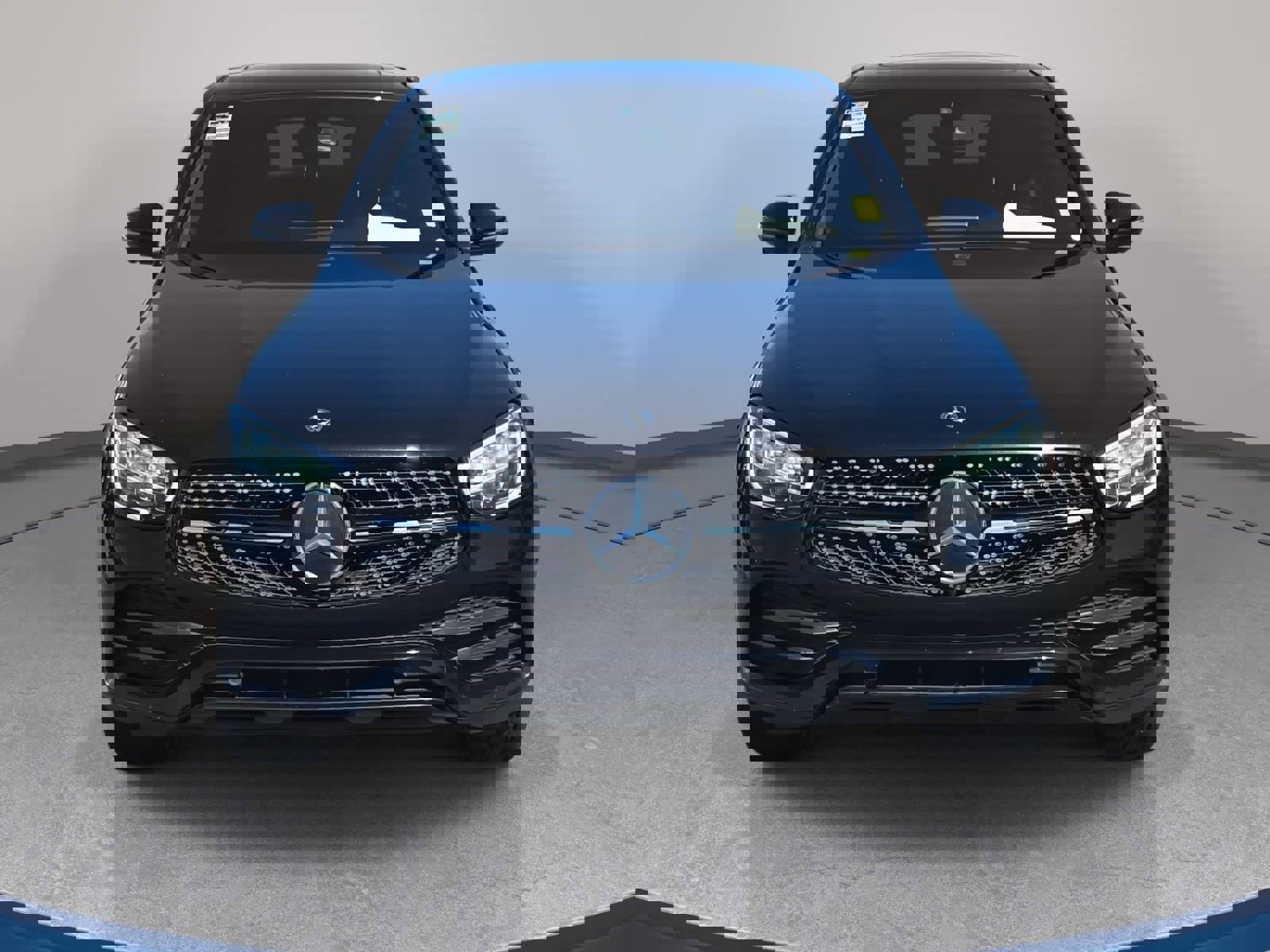 Used 2020 Mercedes-Benz GLC 300 4MATIC Coupe image 2