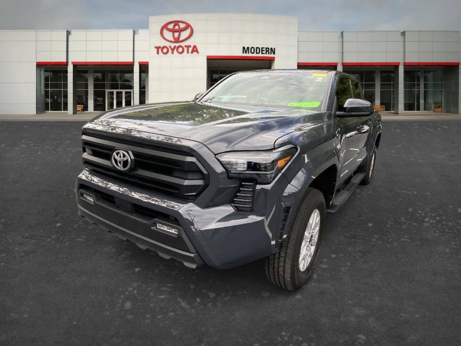 Used 2024 Toyota Tacoma SR5 RWD image 2