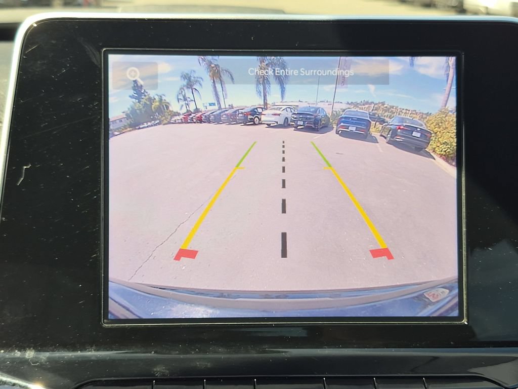 Used 2025 Jeep Compass Latitude w/ Sun & Sound Group AWD/4WD image 18