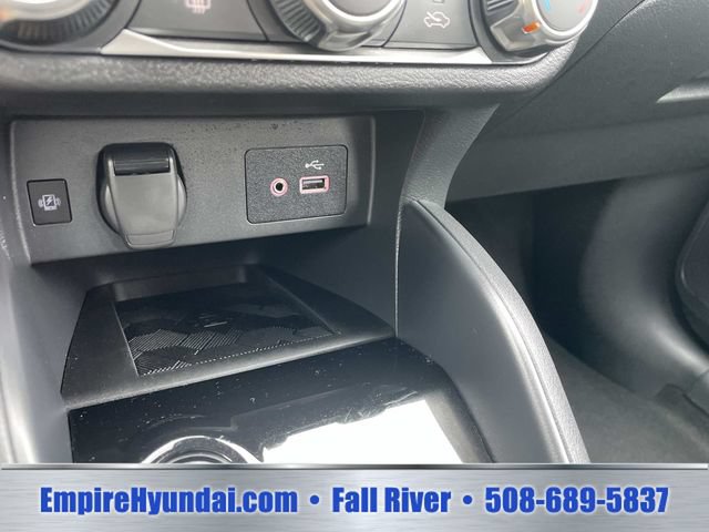 Used 2025 Nissan Versa SV w/ Trunk Package FWD image 30
