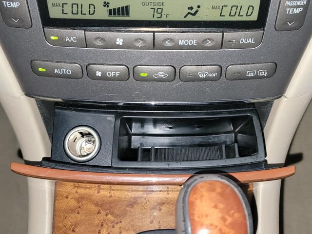 Used 2005 Lexus ES 330 FWD image 22