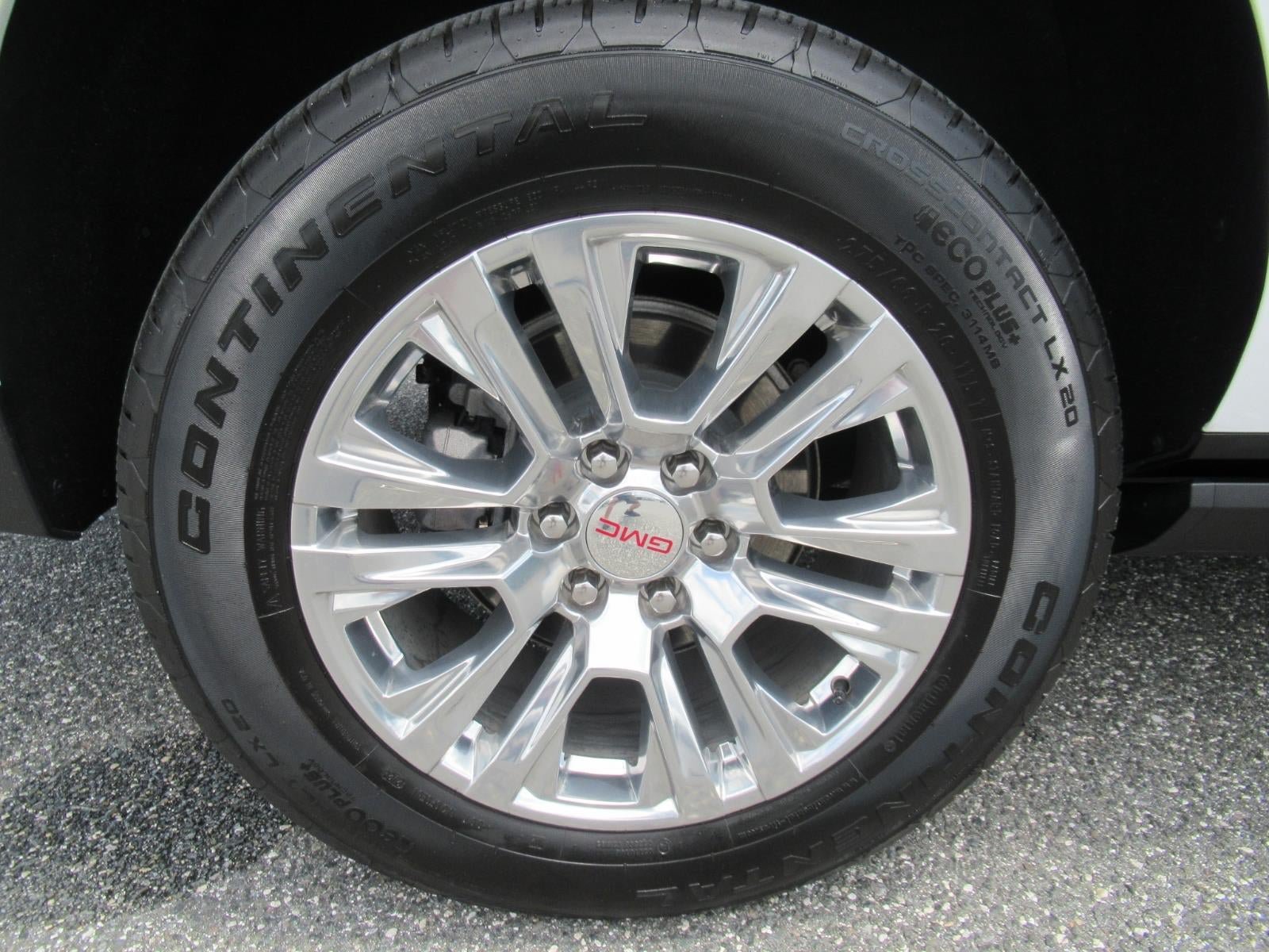 Used 2024 GMC Yukon XL Denali RWD image 8