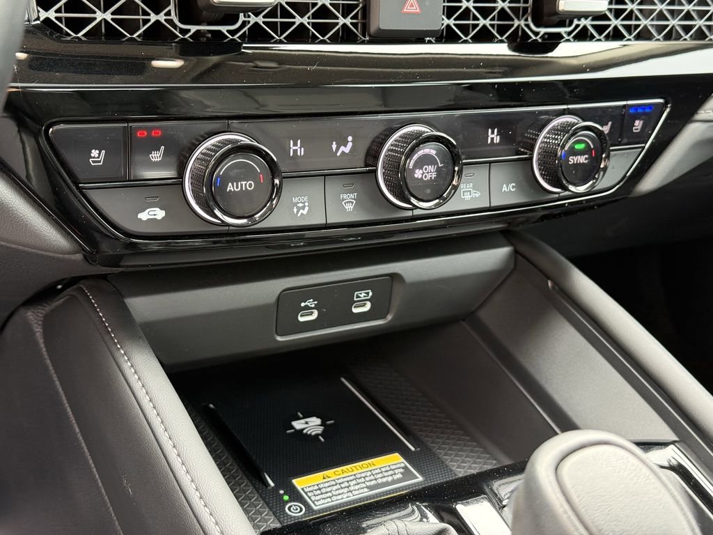 Used 2023 Honda Accord Touring image 28