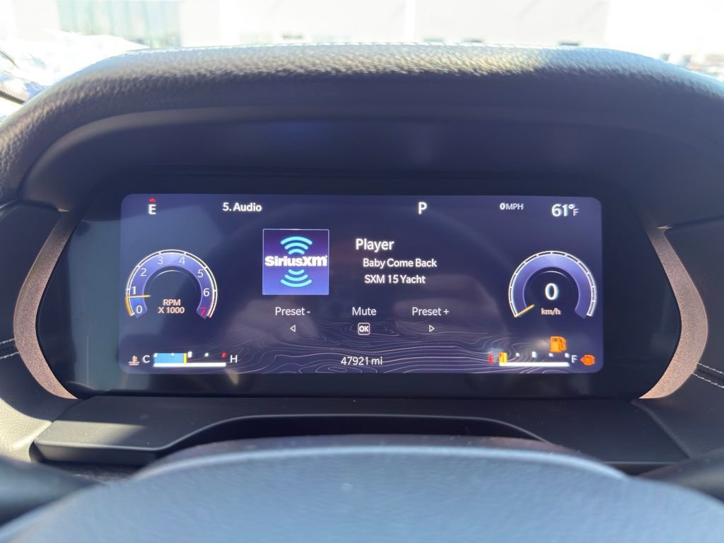 Used 2024 Jeep Grand Cherokee Limited w/ Luxury Tech Group II image 9