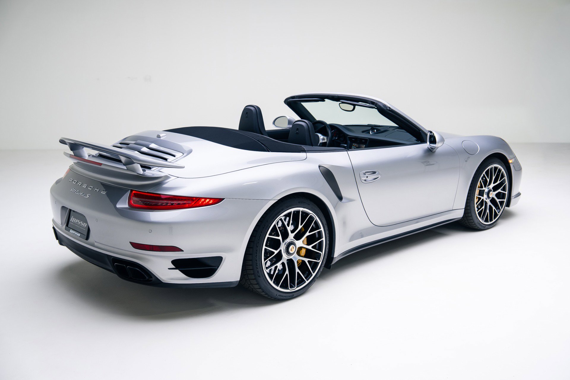 Used 2016 Porsche 911 Turbo S image 6