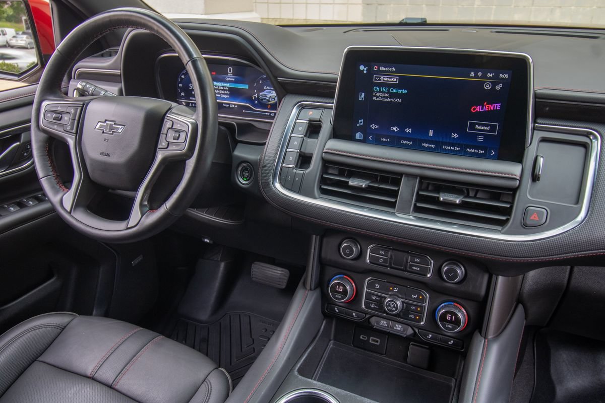 Used 2022 Chevrolet Tahoe RST w/ Luxury Package AWD/4WD image 26