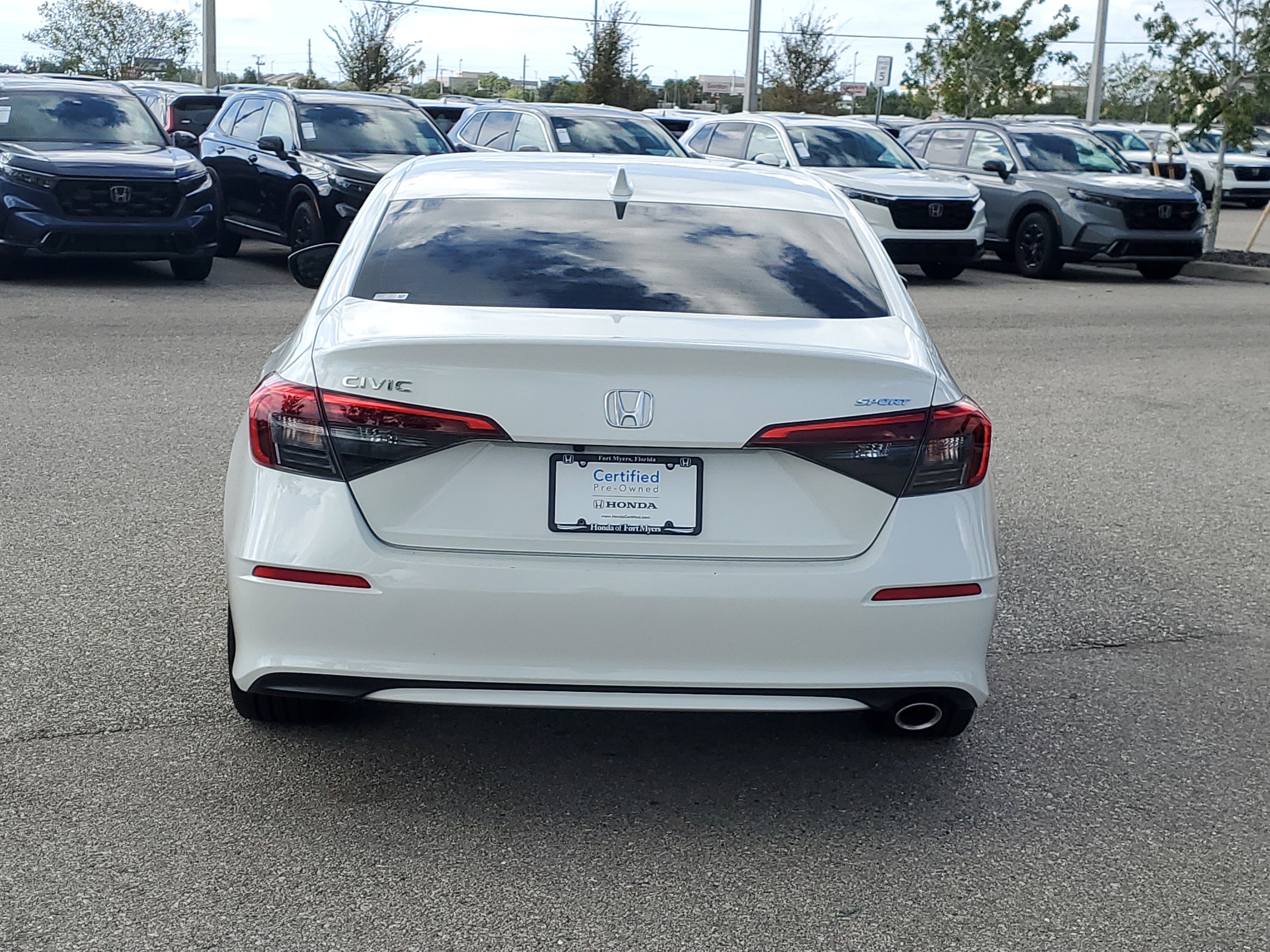 Used 2024 Honda Civic Sport image 5