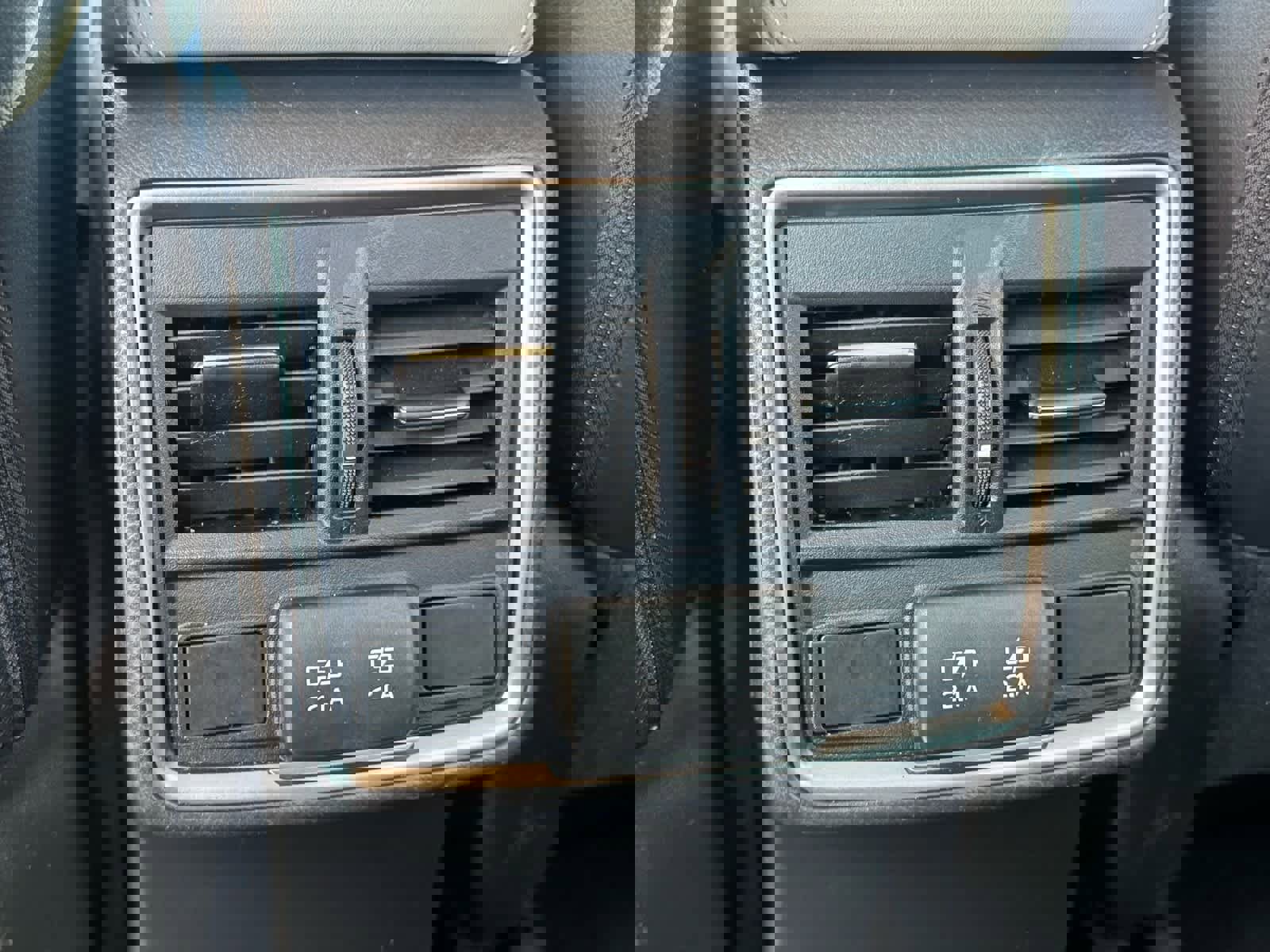 Used 2021 Subaru Forester Limited image 15