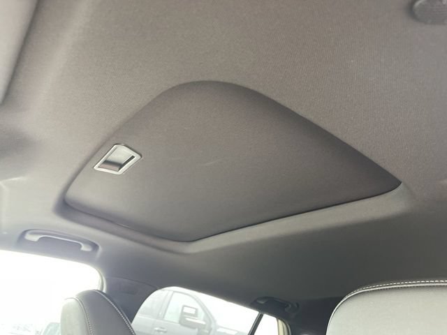 New 2026 Chevrolet Trax RS w/ Sunroof Package FWD image 21
