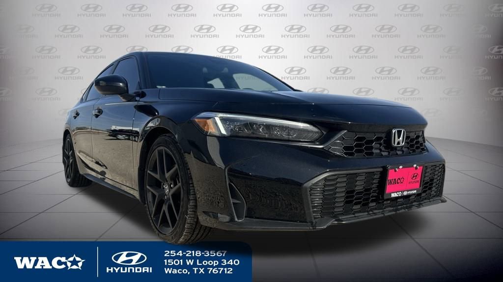 Used 2025 Honda Civic Sport image 3