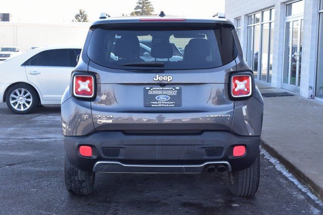 Used 2017 Jeep Renegade Limited image 5