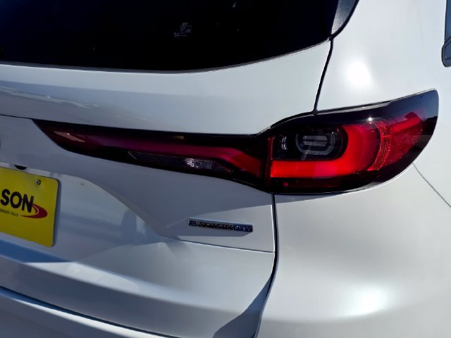 Used 2025 MAZDA CX-70 Plug-In Hybrid w/ Premium Plus AWD/4WD image 9