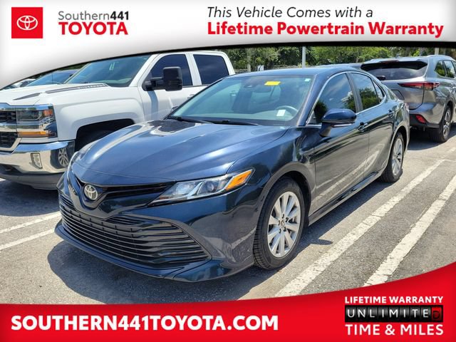 Used 2020 Toyota Camry LE w/ Convenience Package FWD image 1