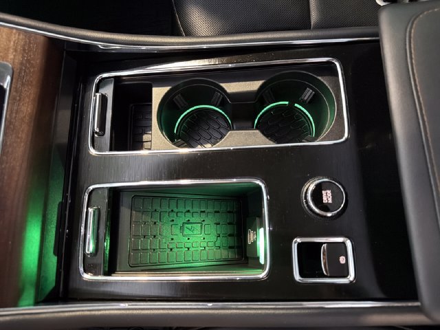 Certified 2025 Lincoln Aviator Reserve w/ Jet Appearance Package AWD/4WD image 29