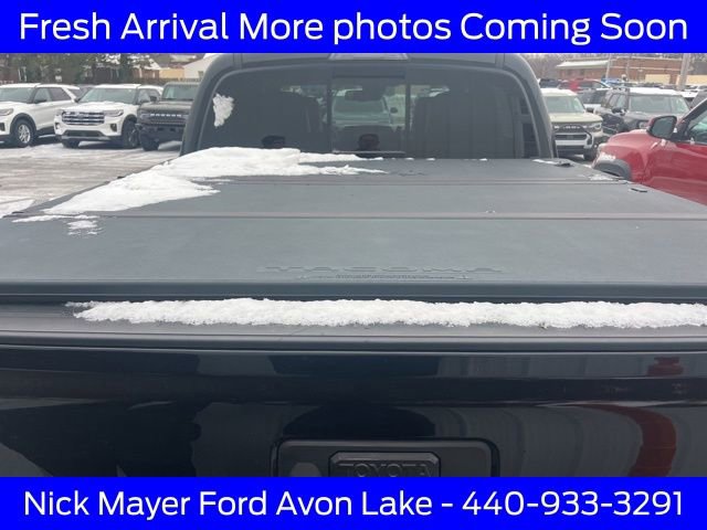 Used 2018 Toyota Tacoma TRD Sport image 5