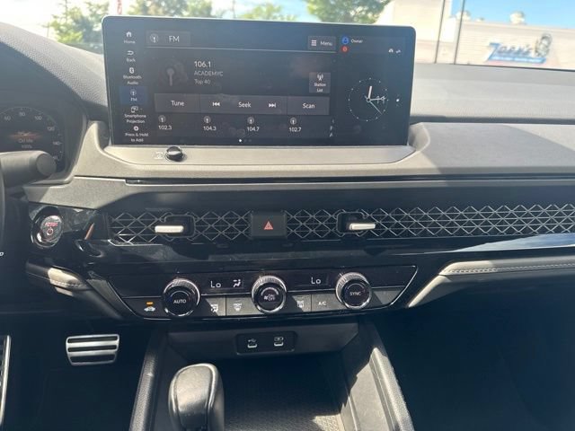 Used 2023 Honda Accord Sport image 16