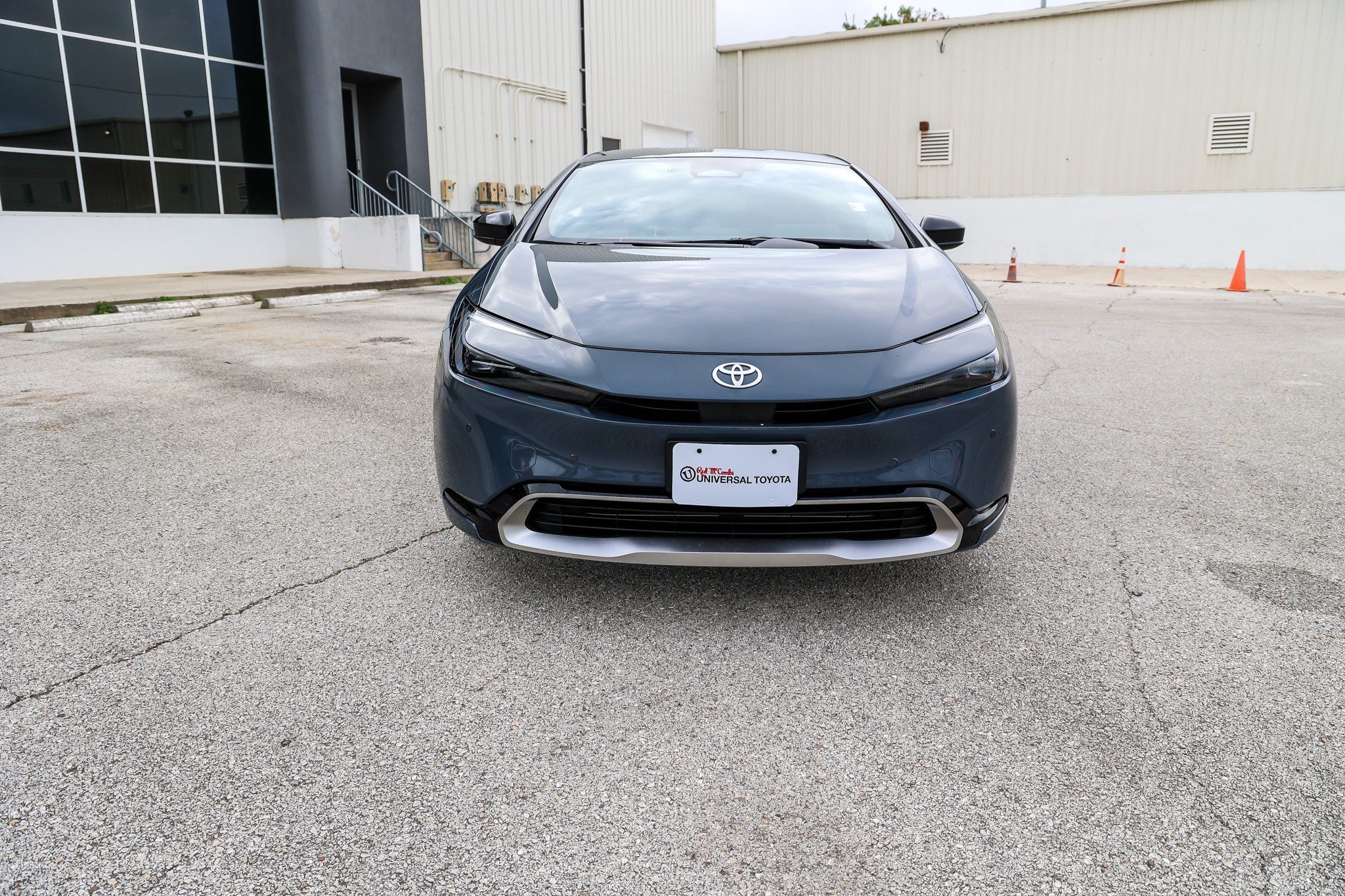 Certified 2026 Toyota Prius Plug-In Hybrid FWD image 3