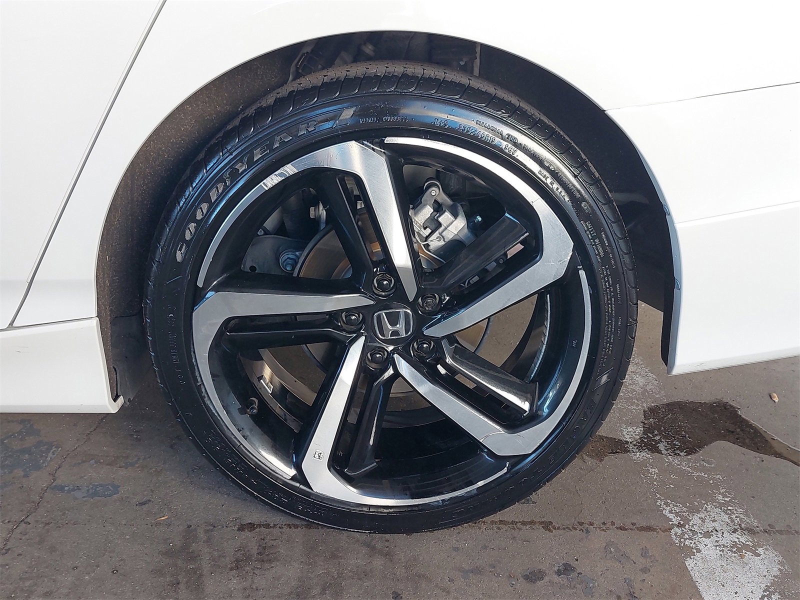 Used 2022 Honda Accord Sport image 32