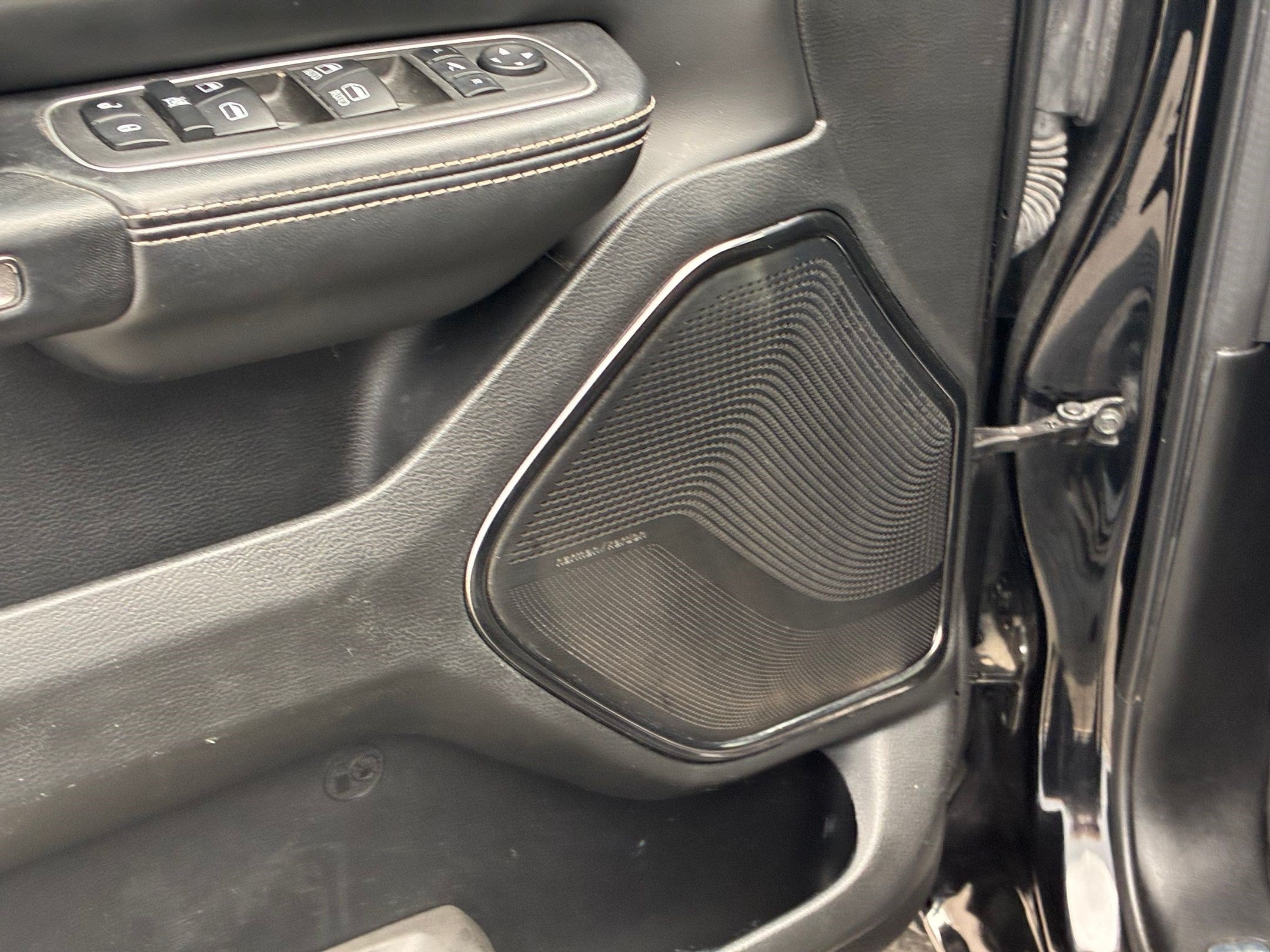 Used 2022 RAM 1500 Limited AWD/4WD image 13