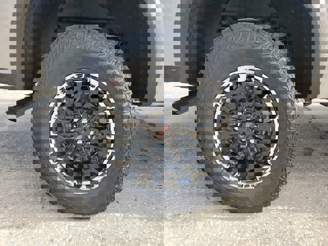 New 2026 GMC Canyon AT4 image 6