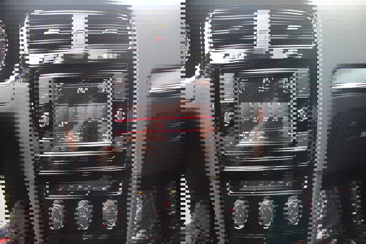 Used 2018 Volkswagen GTI S image 28