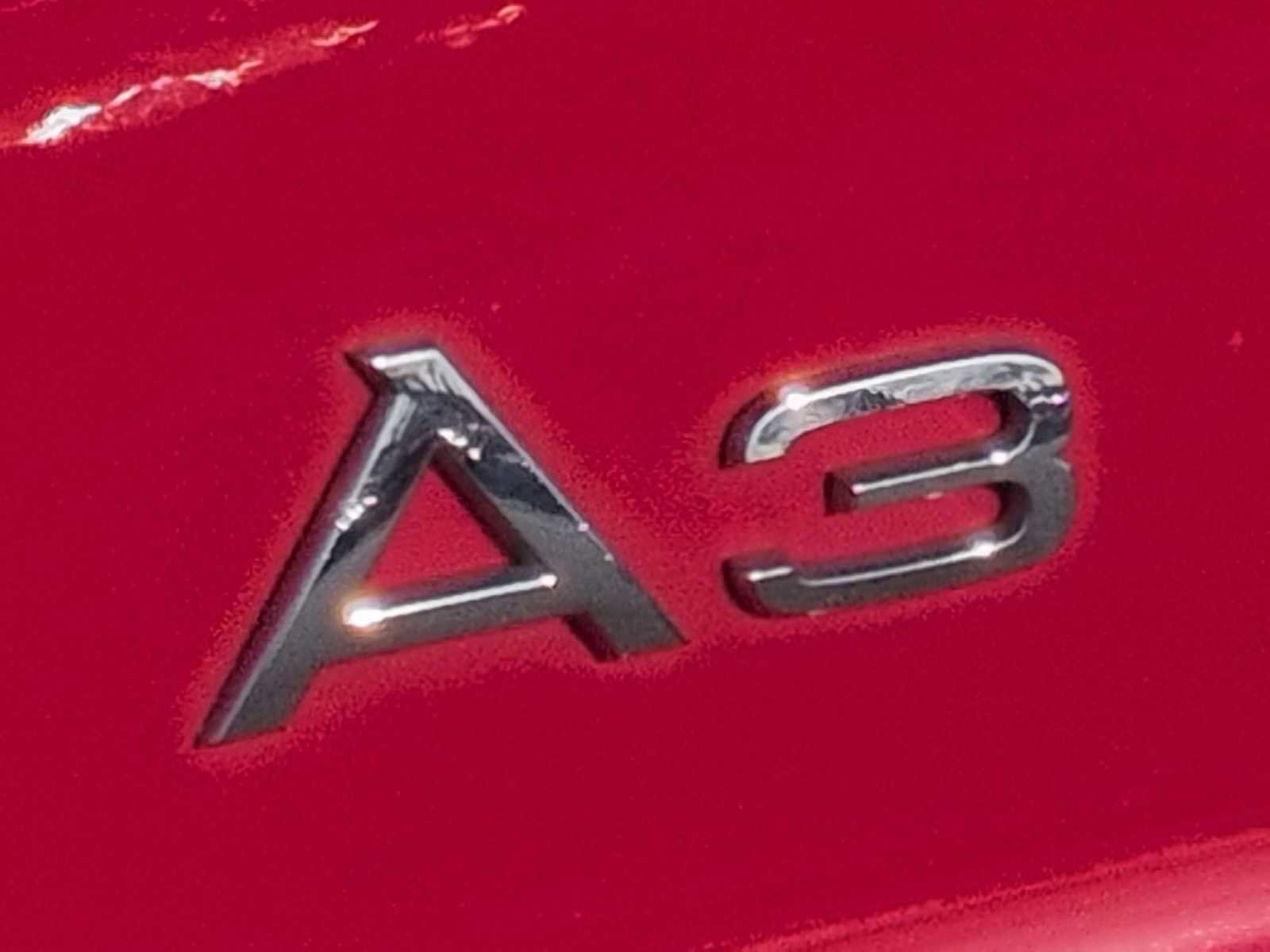 Used 2017 Audi A3 e-tron Premium Plus w/ Technology Package image 13